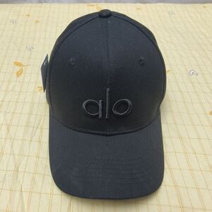 ALO Yoga | Accessories | Alo Washed Offduty Cap Vintage Black Rare